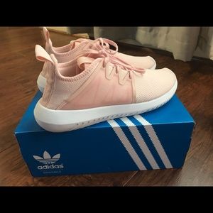 Adidas Tubular Viral 2